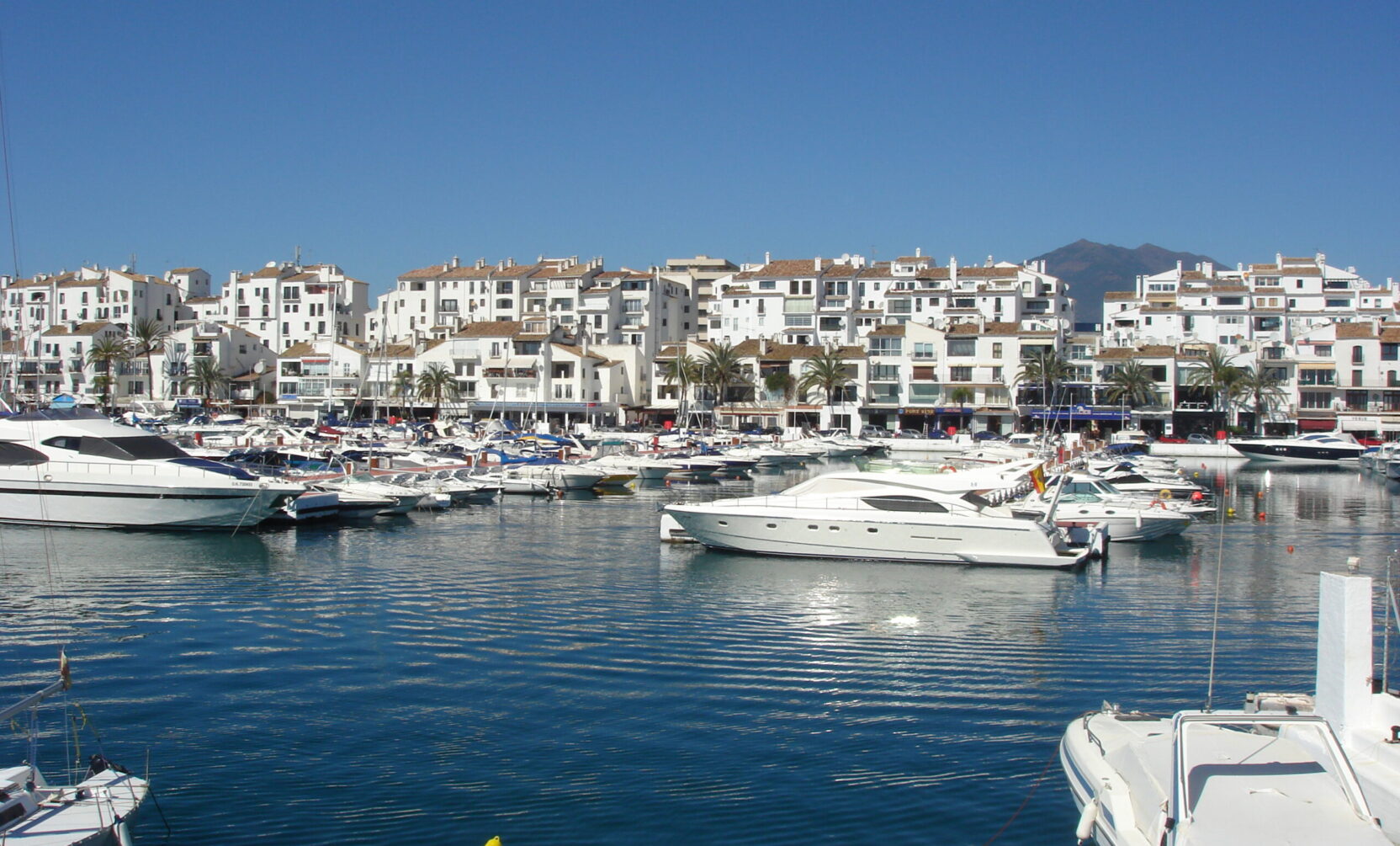 Puerto Banús